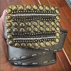 Avion Browny Olive Leather Belt with Brass Buckle